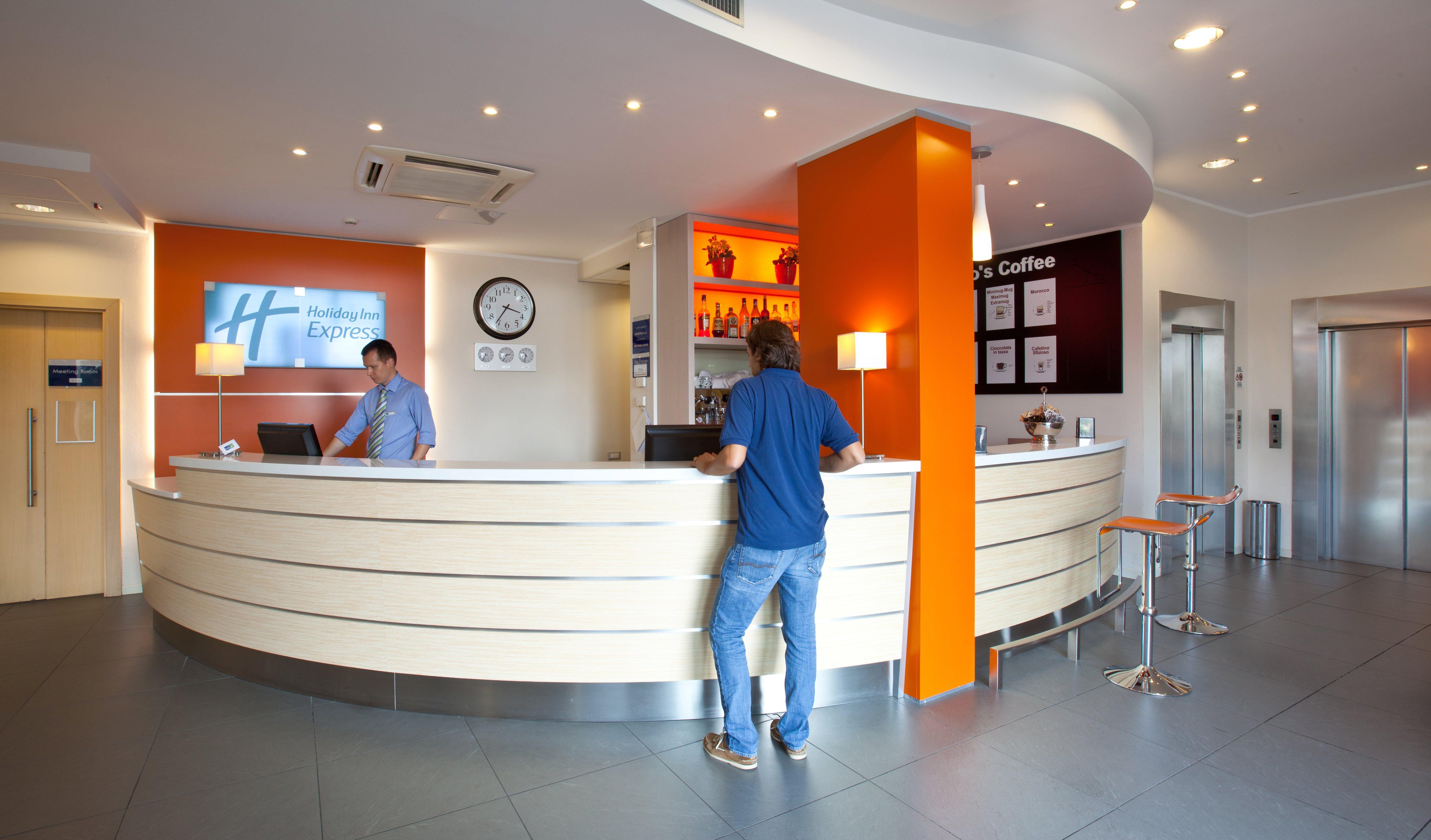Holiday Inn Express Reggio Emilia By Ihg Eksteriør bilde