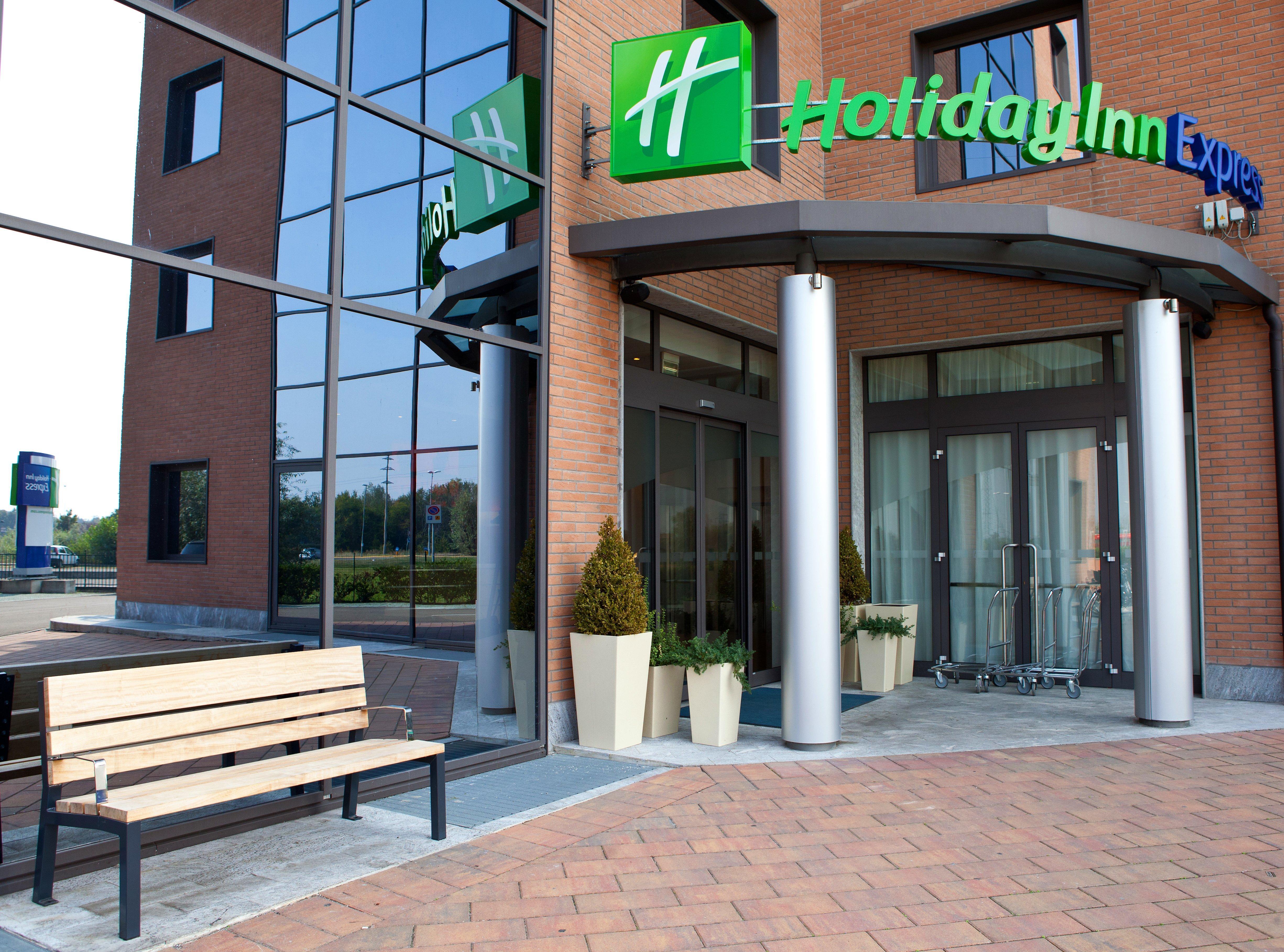 Holiday Inn Express Reggio Emilia By Ihg Eksteriør bilde