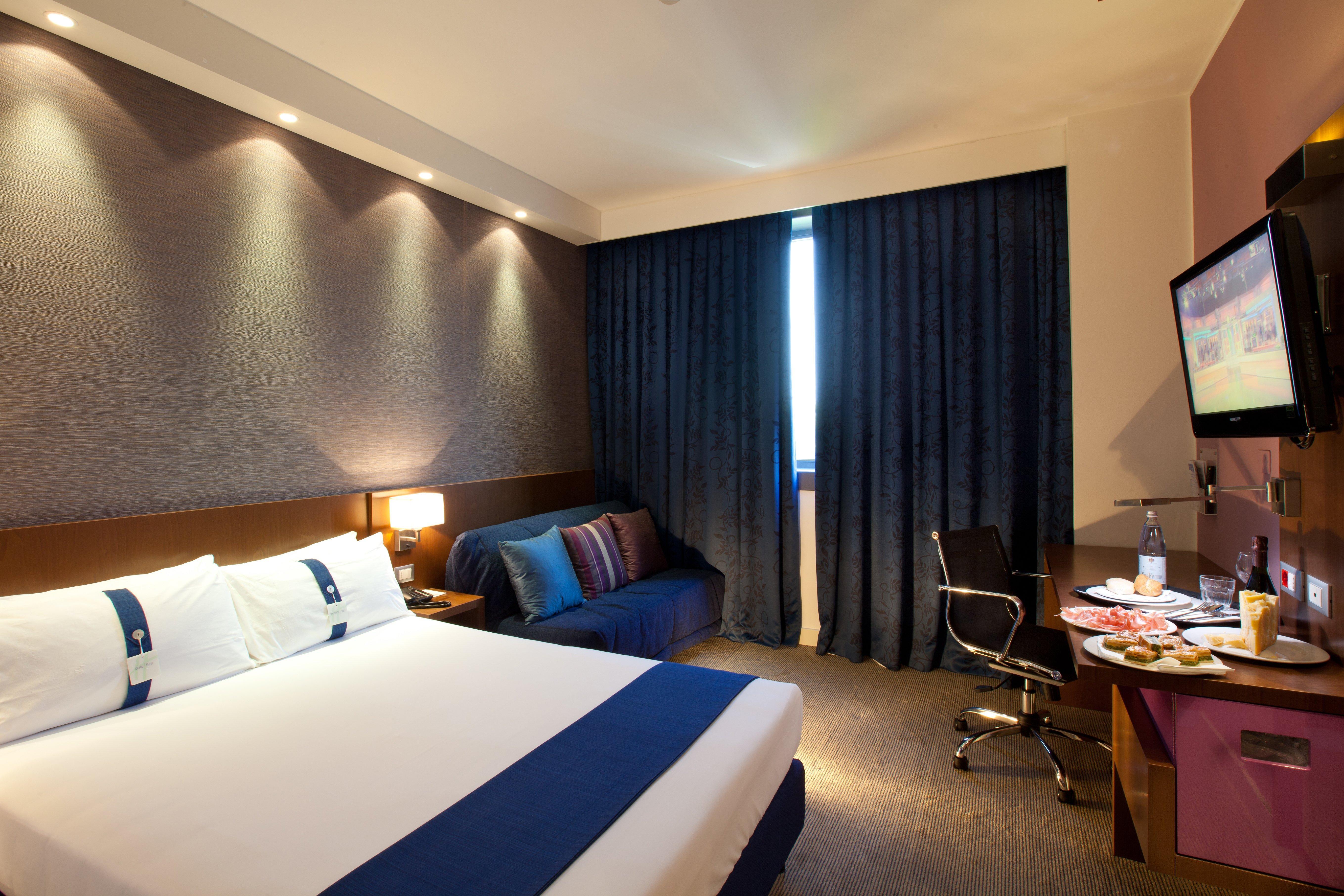 Holiday Inn Express Reggio Emilia By Ihg Eksteriør bilde